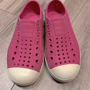 COPY - Native Pink Kids Jefferson slip on shoes Size C 12 great condition
